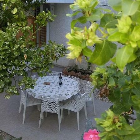 בול Apartman Restovic מראה חיצוני תמונה