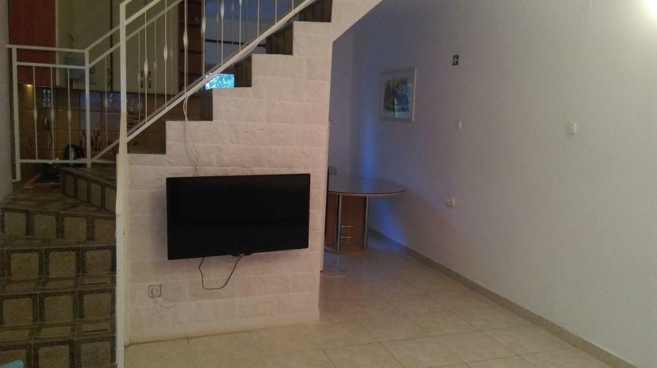 בול Apartman Restovic מראה חיצוני תמונה