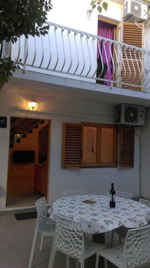 בול Apartman Restovic מראה חיצוני תמונה