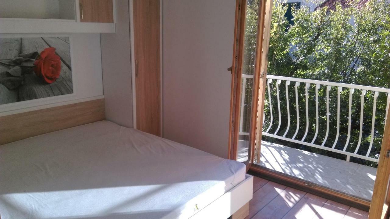 בול Apartman Restovic מראה חיצוני תמונה