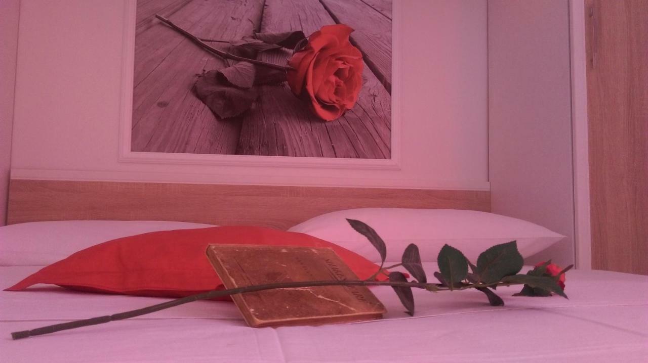 בול Apartman Restovic מראה חיצוני תמונה